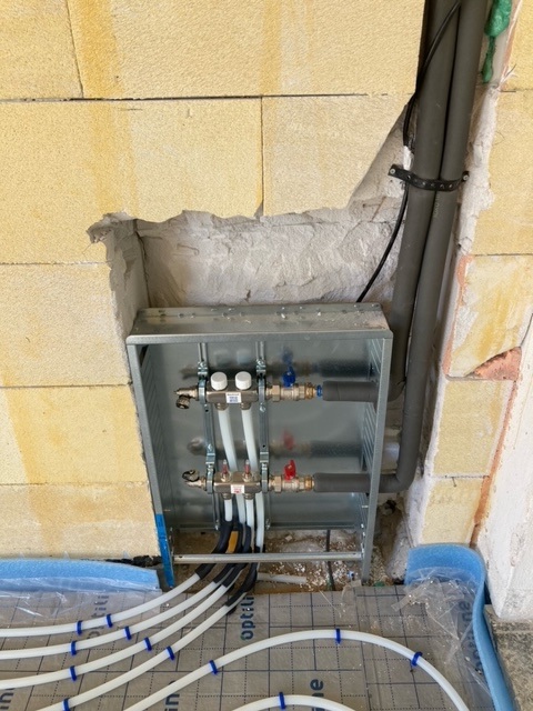 Fussbodenheizung Impianto Heiztechnik